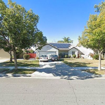 1807 Brookstone St, Redlands, CA 92374