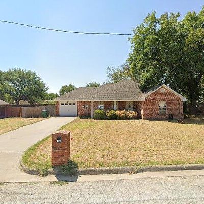 1808 Thompson St, Bridgeport, TX 76426