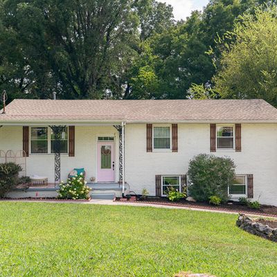 1816 Woodhaven Dr Drive, Knoxville, TN 37914