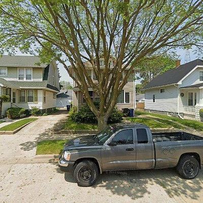 1818 Woodland Ave, Racine, WI 53403