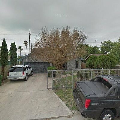 1822 Nasa Dr, Brownsville, TX 78521