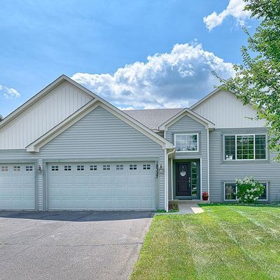 18327 Dunbury Ave, Farmington, MN 55024