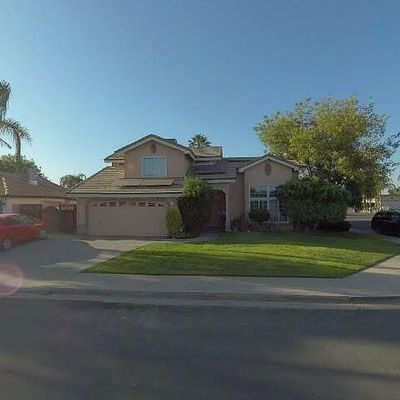 1833 5 Th Dr, Delano, CA 93215