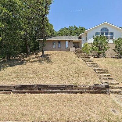 1844 Southpark Dr, Arlington, TX 76013