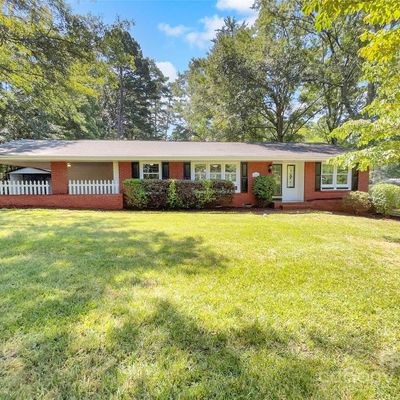 1846 Westbrook Cir, Gastonia, NC 28052