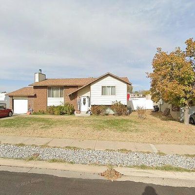 1850 W 725 N, Clearfield, UT 84015