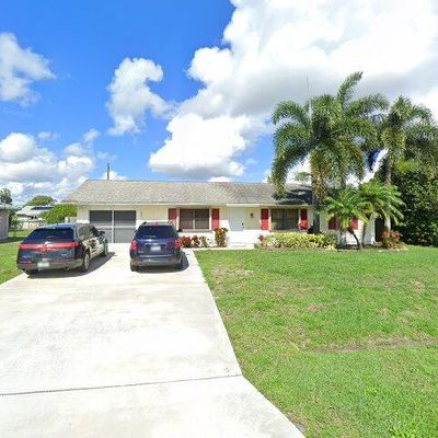 1852 Sw Hampshire Ln, Port Saint Lucie, FL 34953