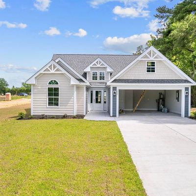 1892 Bluebird Rd., Loris, SC 29569