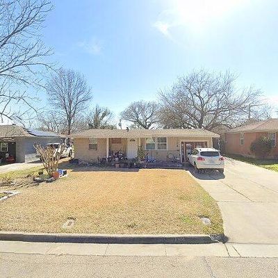 190 Yale Ave, Lewisville, TX 75057