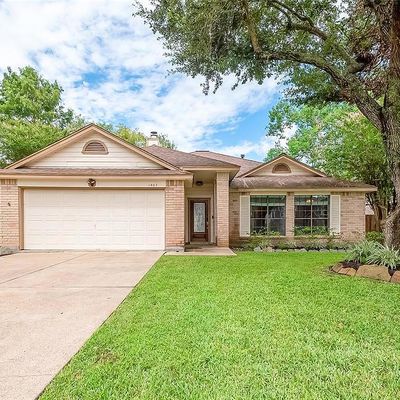 1907 Coronado St, Friendswood, TX 77546