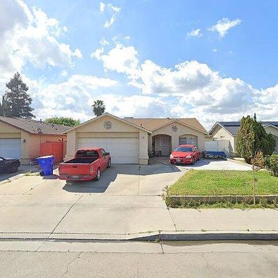 191 Orit Ave, Parlier, CA 93648