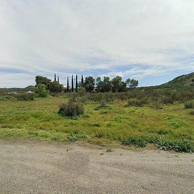 19145 Santa Rosa Mine Rd, Perris, CA 92570