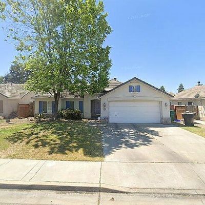 1939 W Cheryll Ave, Porterville, CA 93257