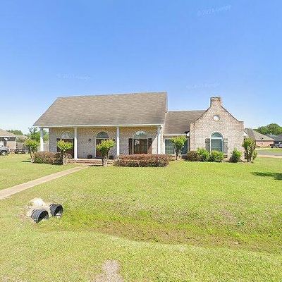 194 Holmar Dr, Brandon, MS 39047