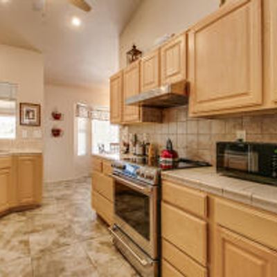 19429 N 142 Nd Dr, Sun City West, AZ 85375