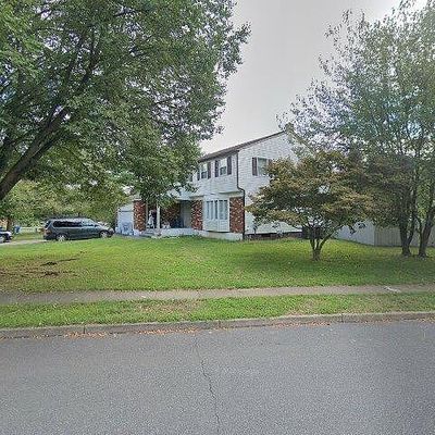 1968 Birchwood Park Dr N, Cherry Hill, NJ 08003