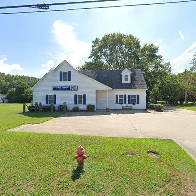 198 Market St, Onancock, VA 23417