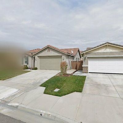 19860 Parkwood Dr, Lake Elsinore, CA 92530