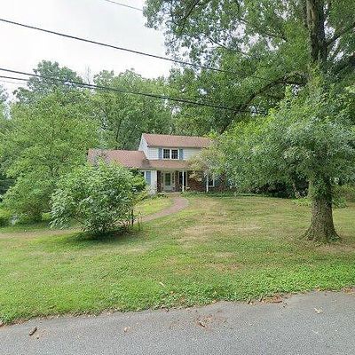 2 Coldspring Ln, Media, PA 19063