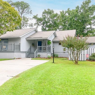 2 Fawn Ln, Hilton Head Island, SC 29928