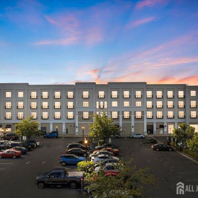 2 N Commerce Square # 204, Robbinsville, NJ 08691