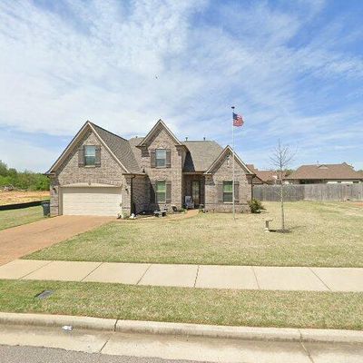 170 Oak Hollow Dr, Oakland, TN 38060