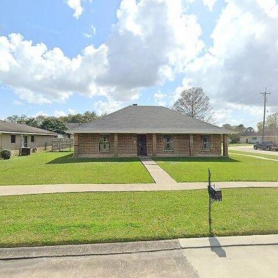 1700 Elk St, Morgan City, LA 70380