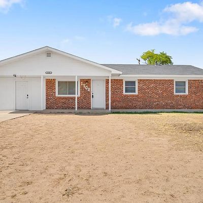 1702 Laurie St, Big Spring, TX 79720