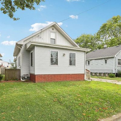 1707 Pratt Ave, Mount Pleasant, WI 53403