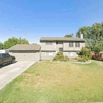 1713 S Tacoma St, Kennewick, WA 99337