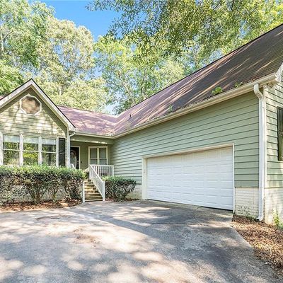 172 Crown Forest Dr, Mcdonough, GA 30252