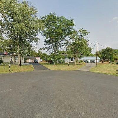 172 Greenbriar Rd, Hartly, DE 19953