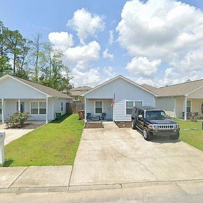 17293 Avondale Cir, Diberville, MS 39540