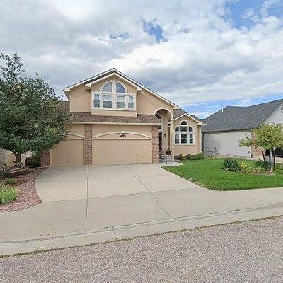 1735 Smoke Ridge Dr, Colorado Springs, CO 80919