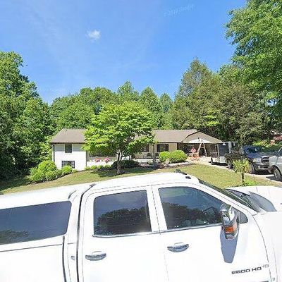 174 Maple St, Cornelia, GA 30531