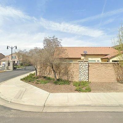 1760 Van Gogh Way, Hanford, CA 93230