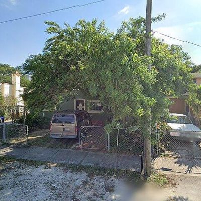 1764 Nw 16 Th St, Miami, FL 33125