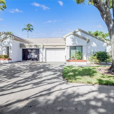 1785 Pine Glade Cir, Fort Myers, FL 33907