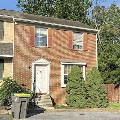 18 Kristina Ct, Wilmington, DE 19808