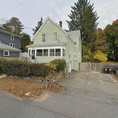 18 Marion St, Hudson, MA 01749