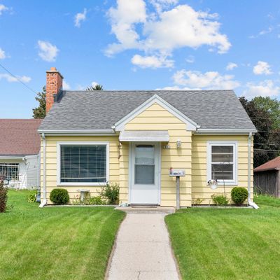 1802 Elm Ave, Sheboygan, WI 53081