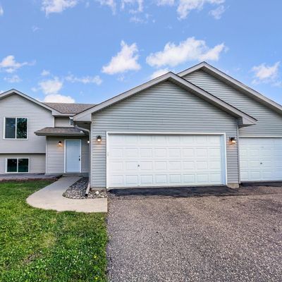 209 Quail Dr, Montrose, MN 55363