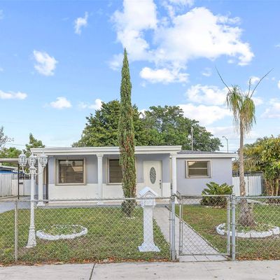 209 Se 9 Th Ave, Hialeah, FL 33010