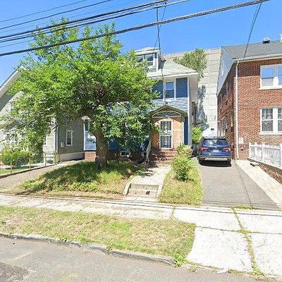 21 Parkview Ter, Newark, NJ 07112