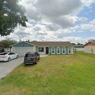 210 E Cedarwood Cir, Kissimmee, FL 34743