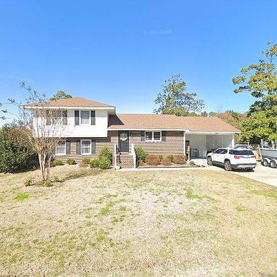 210 Vine St, Beaufort, NC 28516