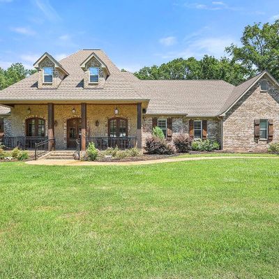 210 White St, Florence, MS 39073