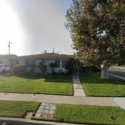 2102 E Napa Pl, Anaheim, CA 92806