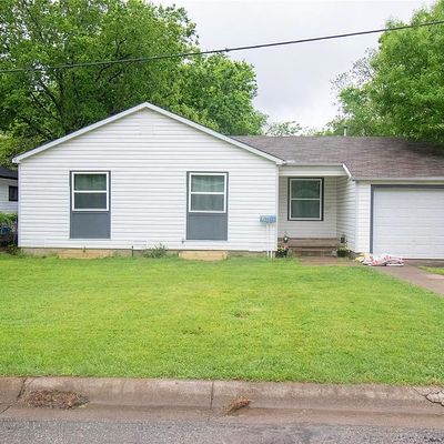 2106 N Alexander St, Sherman, TX 75092