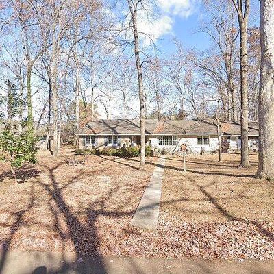 211 Brookwood Dr E, Athens, AL 35613